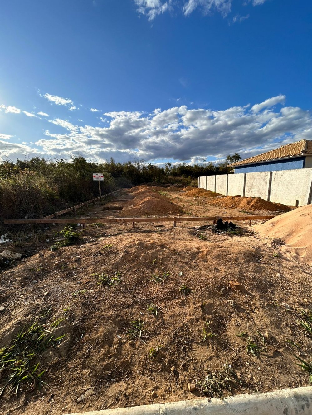 Terreno - Venda - Vila do Marquês - Vitória da Conquista - BA