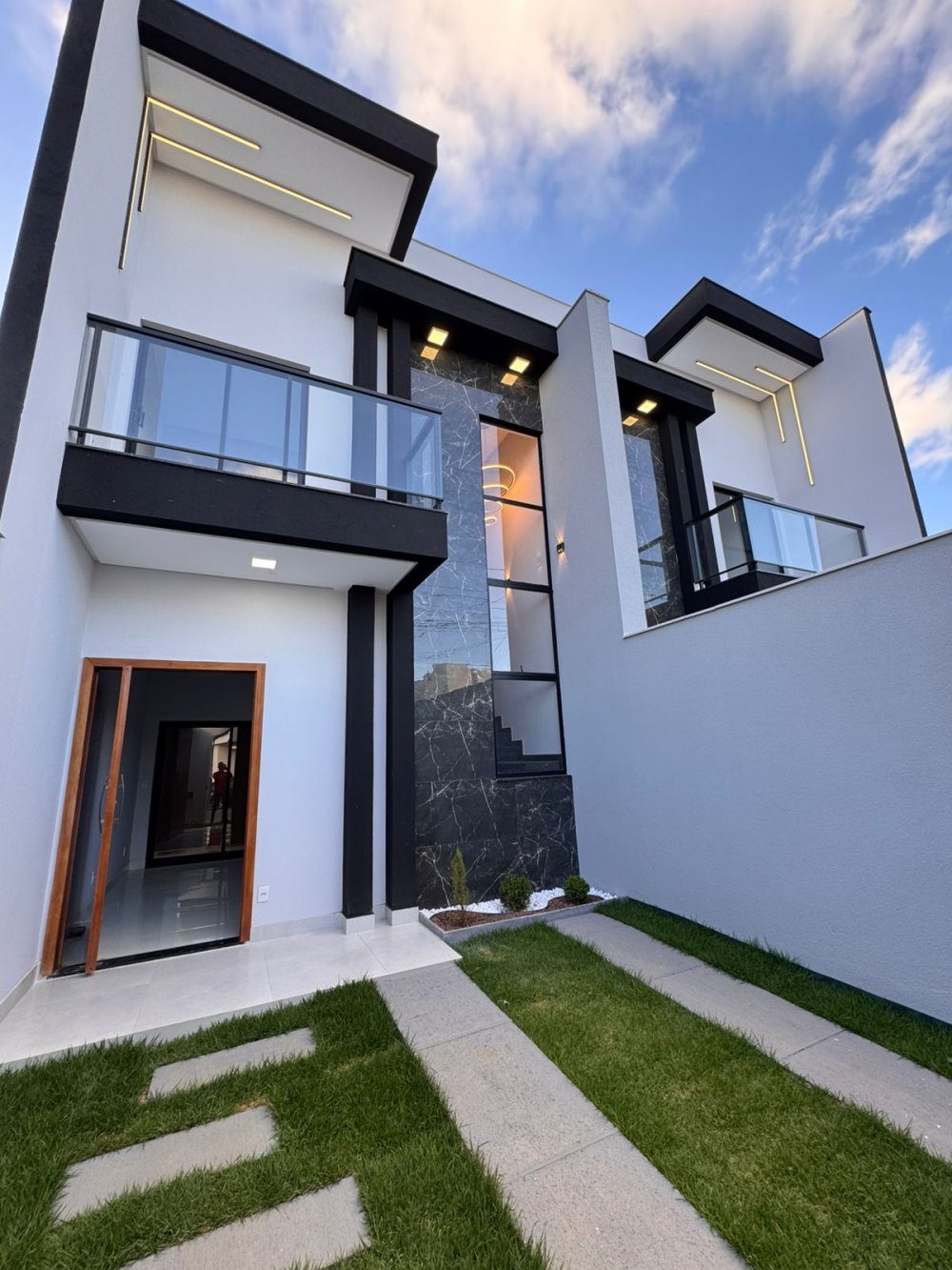 Casa Duplex - Venda - Boa Vista - Vitória da Conquista - BA