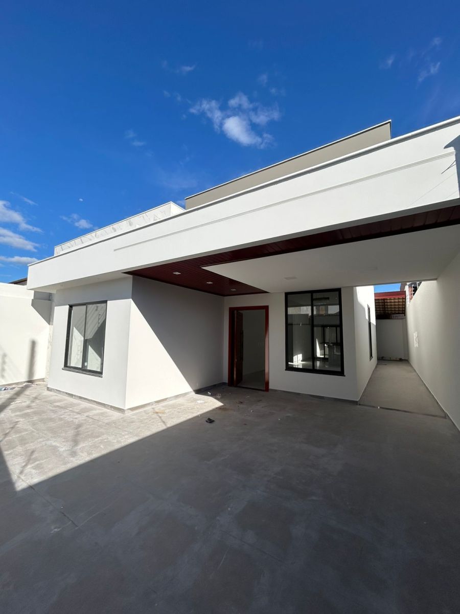 Casa - Venda - Alameda dos Pssaros - Vitria da Conquista - BA